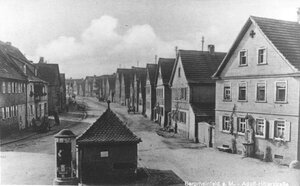 Blick auf die Hauptstraße im Jahre 1930